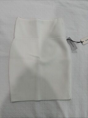 Aritzia Ivory Ribbed Knit Pencil Skirt
